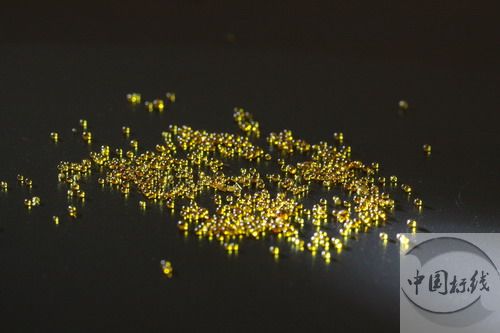 新兴市政道路标线施工现场